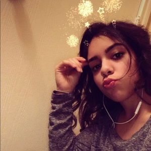 Meet your Posher, April